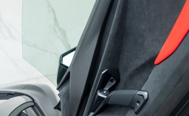 Lamborghini Revuelto 28