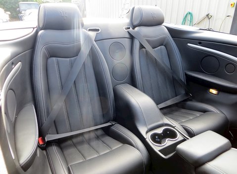 Maserati Grancabrio 11