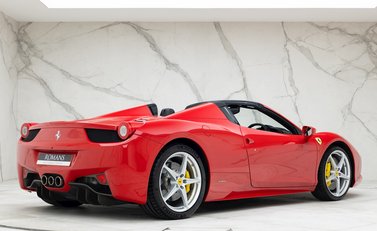 Ferrari 458 Spider 10
