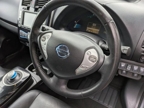 Nissan LEAF 30kWh Tekna Auto 5dr 13