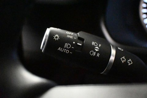 Land Rover Defender 3.0 Defender X-Dynamic HSE D MHEV A 4WD 5dr 53