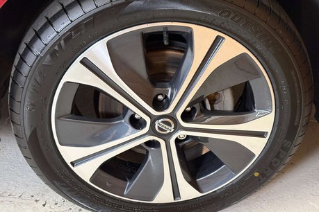 Nissan LEAF 62kWh e+ Tekna Hatchback 5dr Electric Auto (217 ps) 56