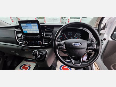 Ford Transit Custom LIMITED 300 L1 H1 2.0 TDCI 130ps EU6 SWB 8