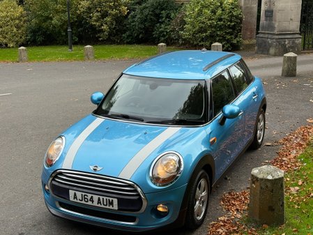 Mini Hatch COOPER D 24
