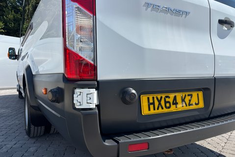 Ford Transit 460 L4 H3 17 Str Minibus with Air Con - Direct from MOD 21