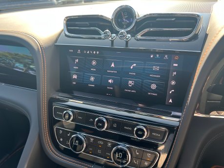 Bentley Bentayga 4.0 V8 S SUV 5dr Petrol Auto 4WD Euro 6 (s/s) (550 ps) 38
