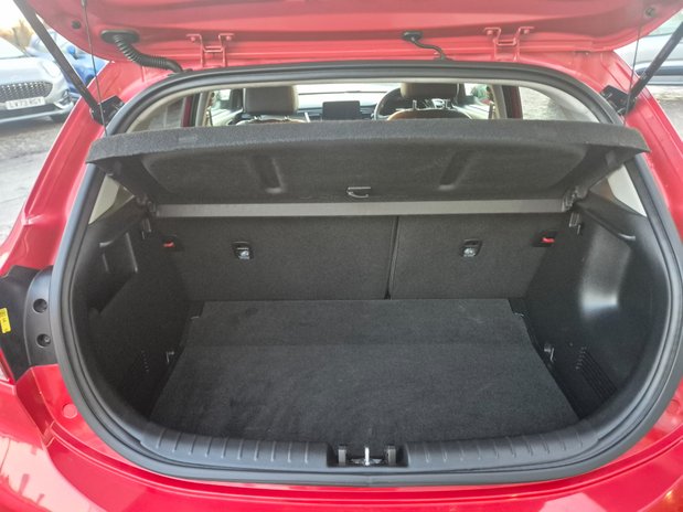 Kia Rio GT-Line S MHEV 8