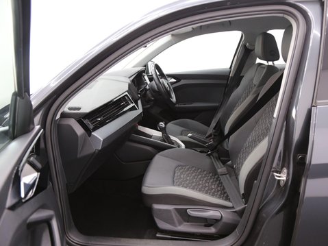 Audi A1 1.0 TFSI 30 Sport Sportback S Tronic Euro 6 (s/s) 5dr 24