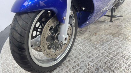 Triumph Sprint 2002 27K RUNNING PROJECT BIKE SPARES OR REPAIR SPORTS TOURER 11