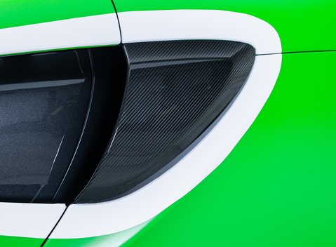 McLaren 620R 68