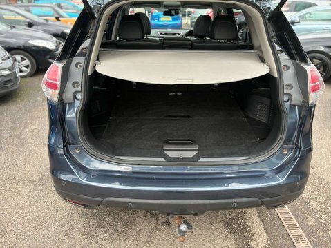 Nissan X-Trail 1.6 dCi Tekna SUV 5dr Diesel Manual 4WD Euro 6 (s/s) (130 ps) 12