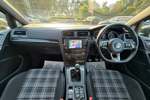 Volkswagen Golf GTD - PANORAMIC ROOF - ACC - SPORT AND SOUND PACK - CARPLAY 20