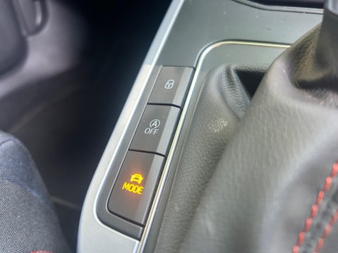 SEAT Arona ECOTSI FR DSG 22