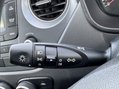 Hyundai i10 SE 24
