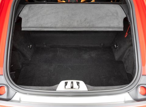 Ferrari 812 Superfast 35