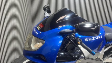 Suzuki GSX-R 2001 K1 30K GREAT RUNNING 600CC SPORTS BIKE PROJECT TRACK BIKE 27