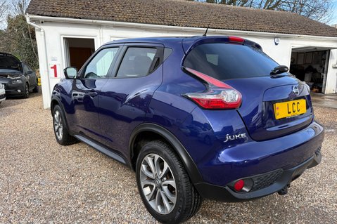 Nissan Juke TEKNA DCI.. £20 ROAD TAX.. 9 SERVICES..SAT NAV..CRUISE CONTROL..LEATHER 9