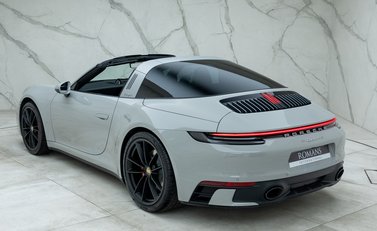 Porsche 911 Targa 4S (992) 13