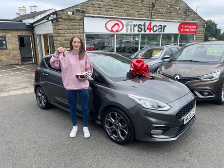 Aimee from Halifax collecting her Ford Fiesta  ST-Line X