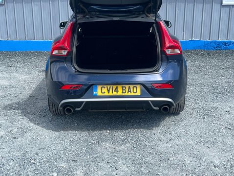 Volvo V40 1.6 D2 R-Design Lux Nav Euro 5 (s/s) 5dr 28