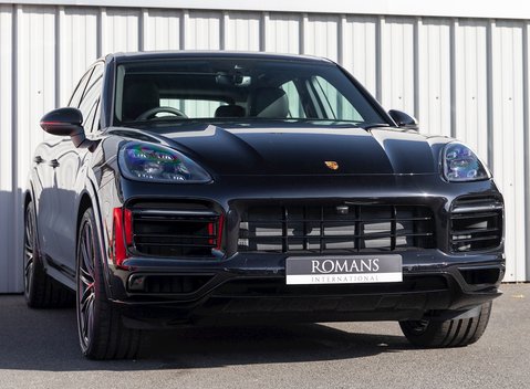 Porsche Cayenne S 1