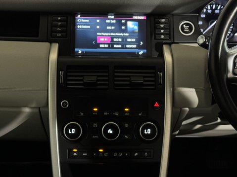 Land Rover Discovery Sport TD4 HSE 14