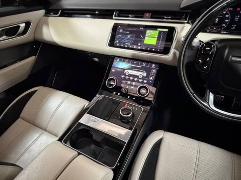 Land Rover Range Rover Velar R-DYNAMIC SE D300 3.0 V6 AUTOMATIC 4WD 18