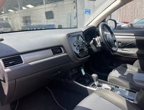 Mitsubishi Outlander 2.2 DI-D 3 SUV 5dr Diesel Auto 4WD Euro 6 (147 ps) 20