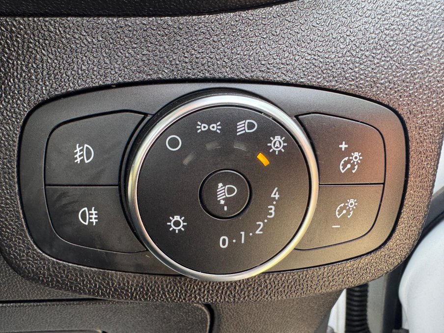 2018 Ford Fiesta — image 33