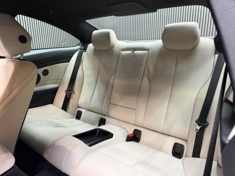 BMW 4 Series 2.0 420d M Sport Auto Euro 6 (s/s) 2dr 52