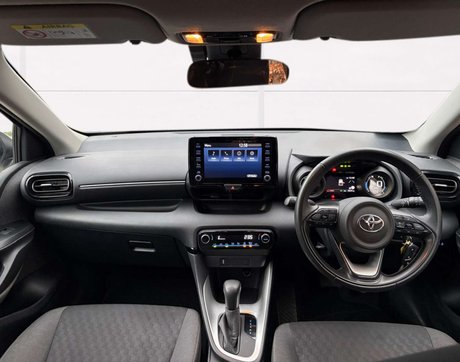 Toyota Yaris 1.5 Yaris Design HEV CVT 5dr 14