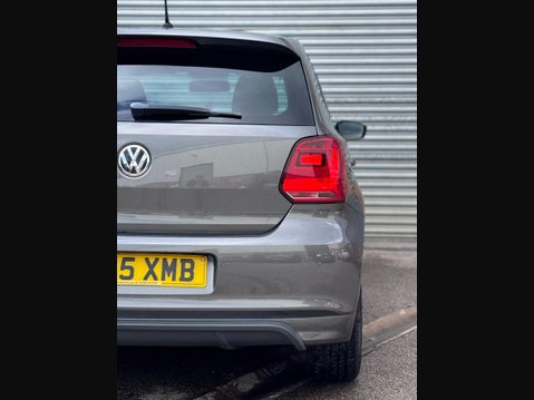Volkswagen Polo 1.2 TSI BlueMotion Tech R-Line Hatchback 5dr Petrol Manual Euro 6 (s/s) (90 21