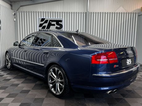 Audi S8 5.2 FSI Saloon 4dr Petrol Automatic quattro (319 g/km, 444 bhp) 18