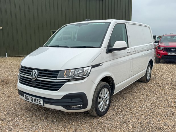 Volkswagen Transporter SWB L1H1 Low Roof Highline T28 Air Con Sensors EURO 6 2