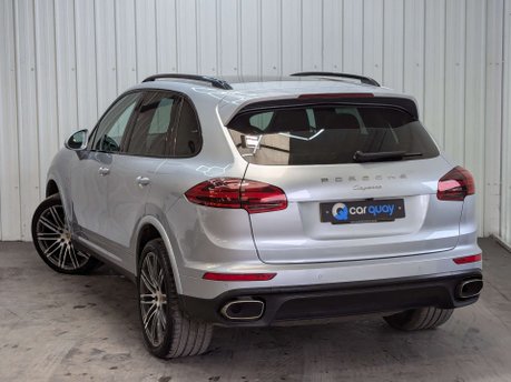 Porsche Cayenne 3.0 Cayenne D Platinum Edition V6 Tiptronic S A 4WD 5dr 12