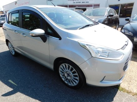 2013 FORD B MAX ZETEC YEAR 2013 13 MILEAGE 58,000 MILES SERVICE HISTORY FULL SERVICE HISTORY... photo