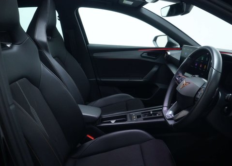 Cupra Leon 1.4 eHybrid 12.8kWh VZ2 Design Edition Hatchback 5dr Petrol Plug-in Hybrid 52