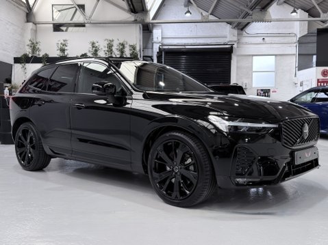 Volvo XC60 B5 ULTRA BLACK EDITION AWD 7