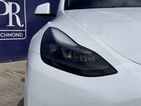 Tesla Model Y (Dual Motor) Long Range SUV 5dr Electric Auto 4WDE (384 bhp) 12