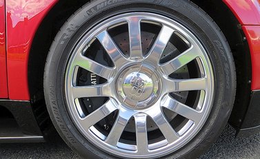 Bugatti Veyron 16.4 8