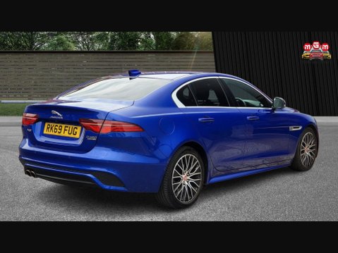 Jaguar XE R-DYNAMIC S 9