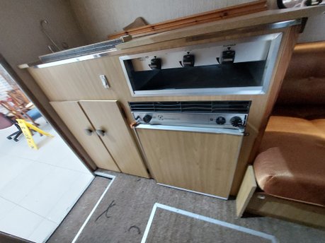 Ford Cortina Multispace 1976 AUTO 27