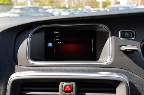 Volvo V40 D3 INSCRIPTION 23