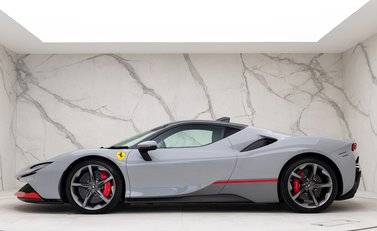 Ferrari SF90 Stradale Stradale Tailor Made Ispirazioni 2