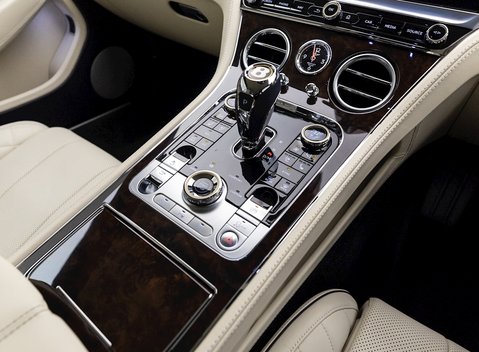 Bentley Continental GT W12 17