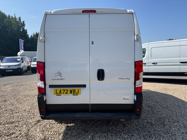 Citroen Relay MWB L2H2 Medium Roof Enterprise 35 Air Con Nav EURO 6 SELECT 7