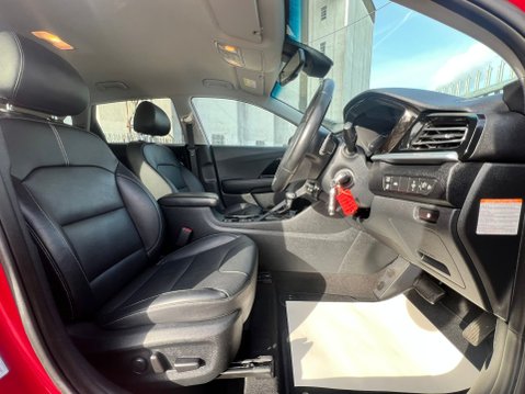 Kia Niro 3 34