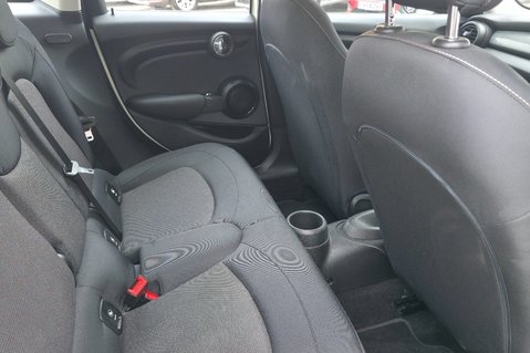 Mini Hatch 1.5 COOPER AUTOMATIC! FULL SERVICE HISTORY! 6 SERVICES! 17