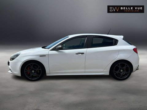 Alfa Romeo Giulietta 1.7 Giulietta Veloce TBi Semi-Automatic 5dr *NATIONAL DELIVERY* 13