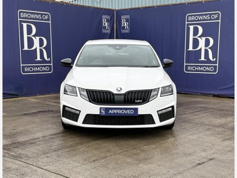 Skoda Octavia 2.0 TSI GPF vRS Hatchback 5dr Petrol Manual Euro 6 (s/s) (245 ps) 10